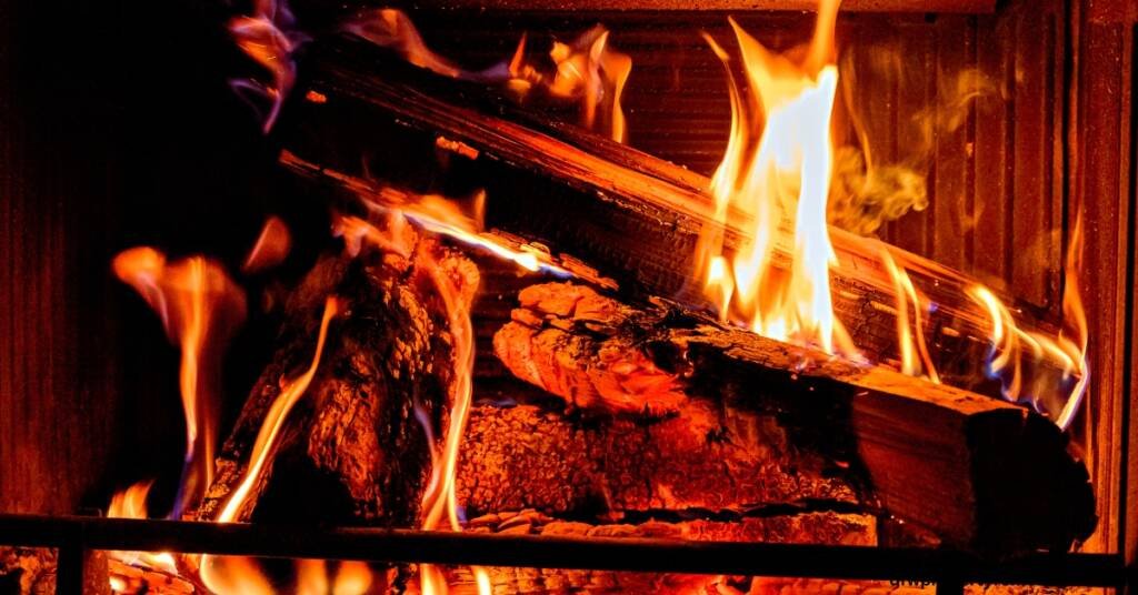 Problems Homeowners Face in Modern Fireplace Projects