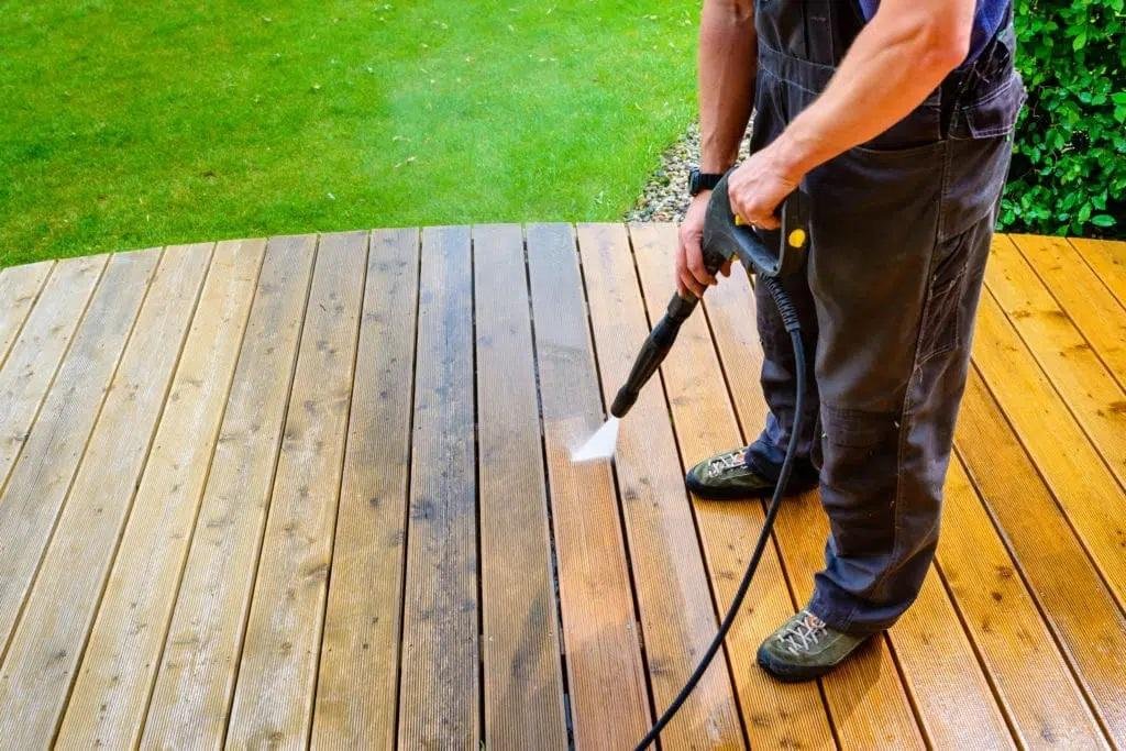 Fence and Deck Staining services in Dallas